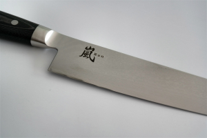 Yaxell 36010 chef knife