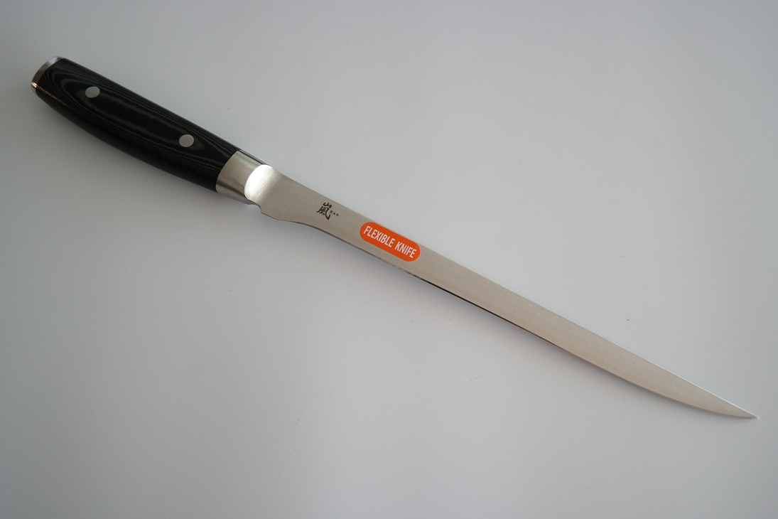 Yaxell RAN Flexible Fillet Knife 230mm (36123) - Cutlery - Chef Knife -  Kitchen Knives